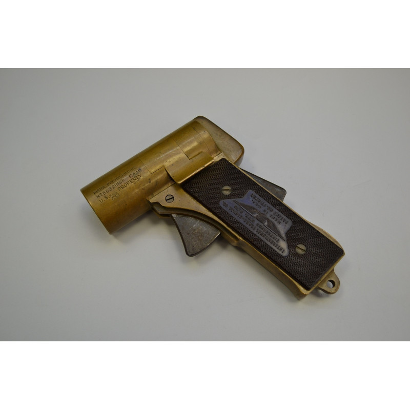 Авиационная ракетница Pistol Pyrotechnic-М2, США