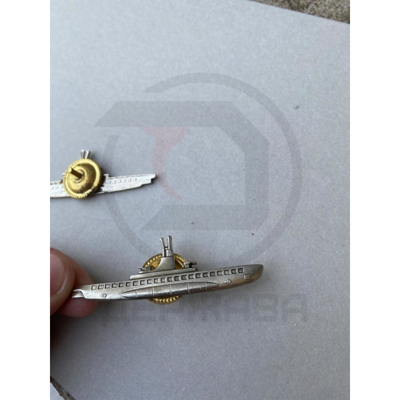 Знак  Командир подводной лодки купить